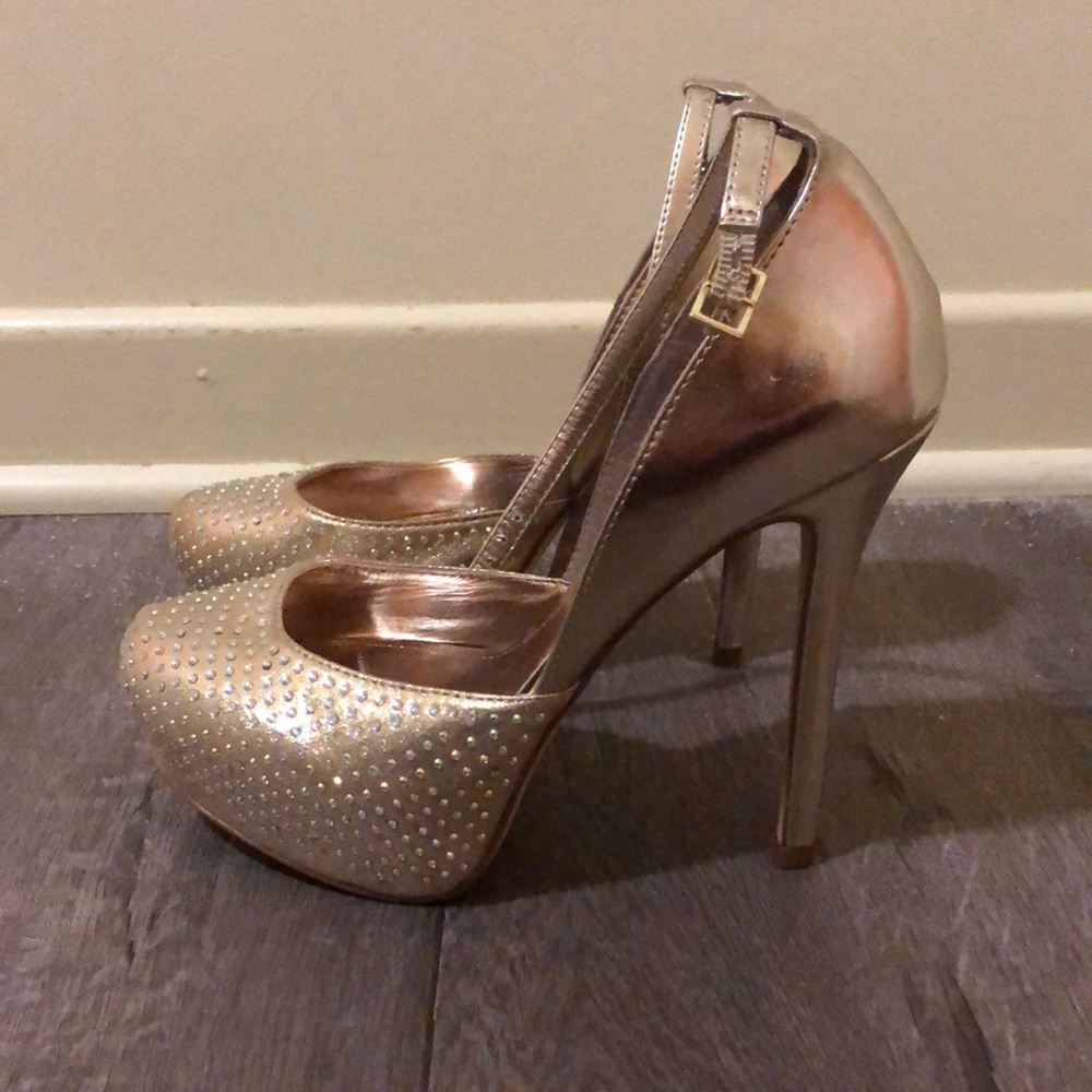 Champagne gold rhinestone pumps